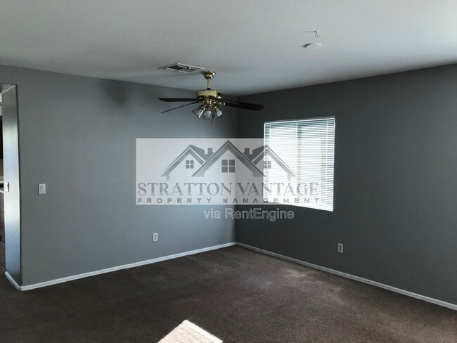 Building Photo - 12525 W Rosewood Ln