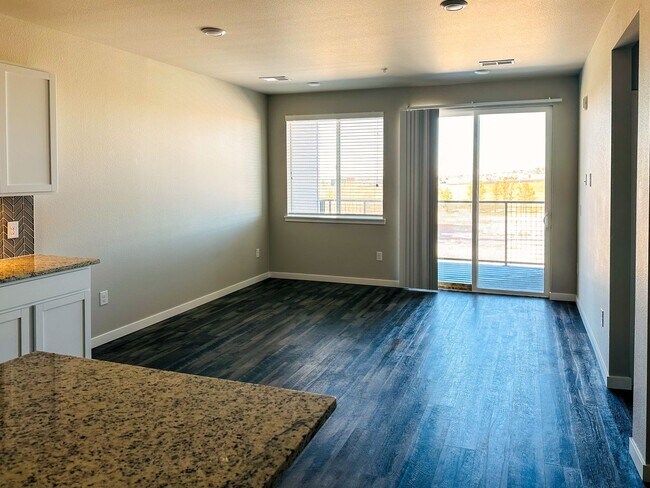 Building Photo - TRAILS AT WESTCREEK - 3bd 2ba condo with 1-car garage!