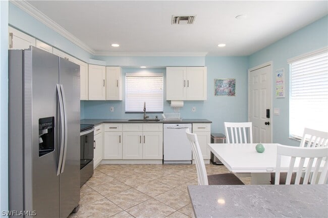 Building Photo - 516 Gordonia Rd