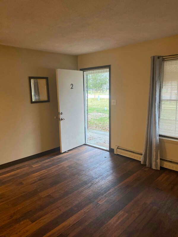 Building Photo - 7755 48th Ave