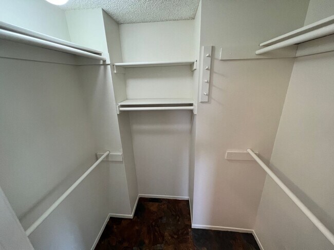 Building Photo - Pacific Grove Home for Rent in Canyon Coun...