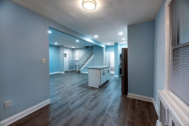 Building Photo - 4308 Alabama Ave SE