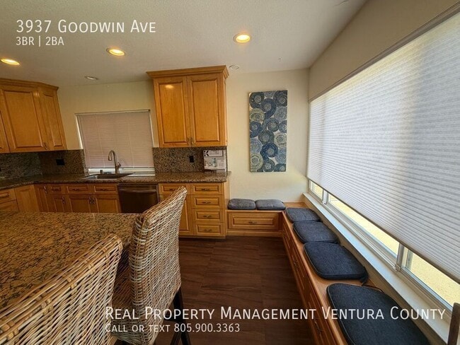 Building Photo - 3937 Goodwin Ave