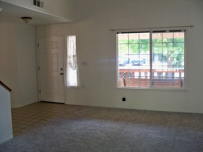 Building Photo - Two Story In East Modesto