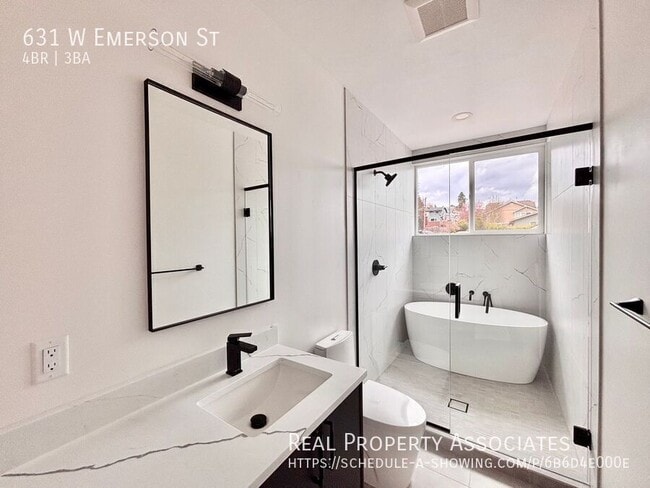 Building Photo - 631 W Emerson St