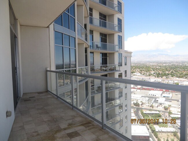 Building Photo - 200 W Sahara Ave