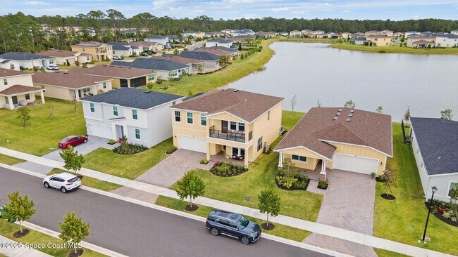 Building Photo - 715 Veridian Cir NW
