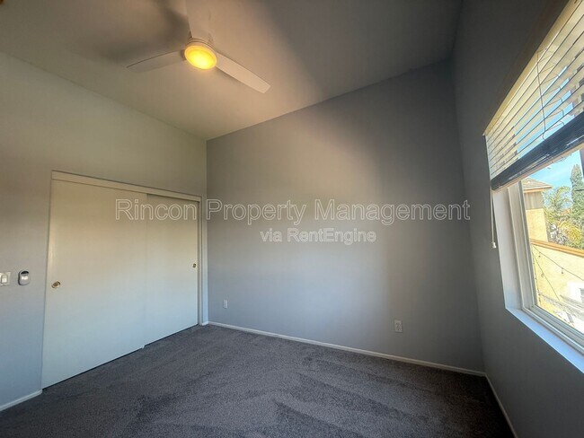 Building Photo - 2029 Milagro Pl