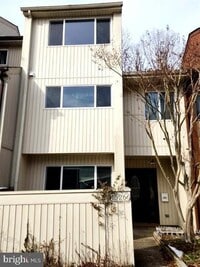 Building Photo - 15266 Lodge Terrace