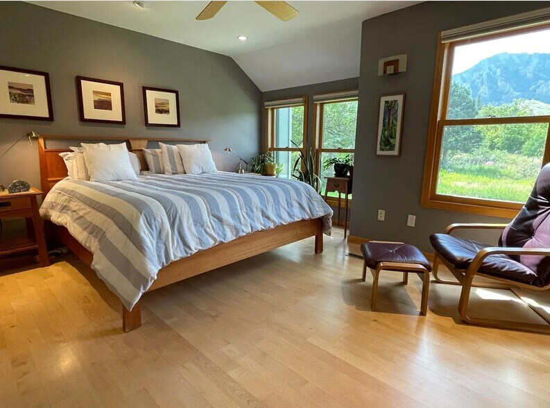 Primary Suite with Wood Floors & VIEWS! - 45 Benthaven Pl