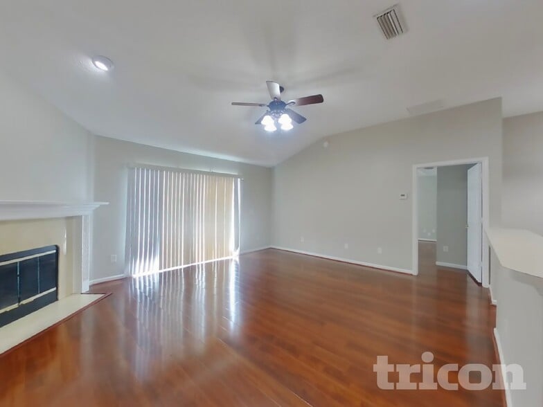 Building Photo - 3582 White Cow Ct