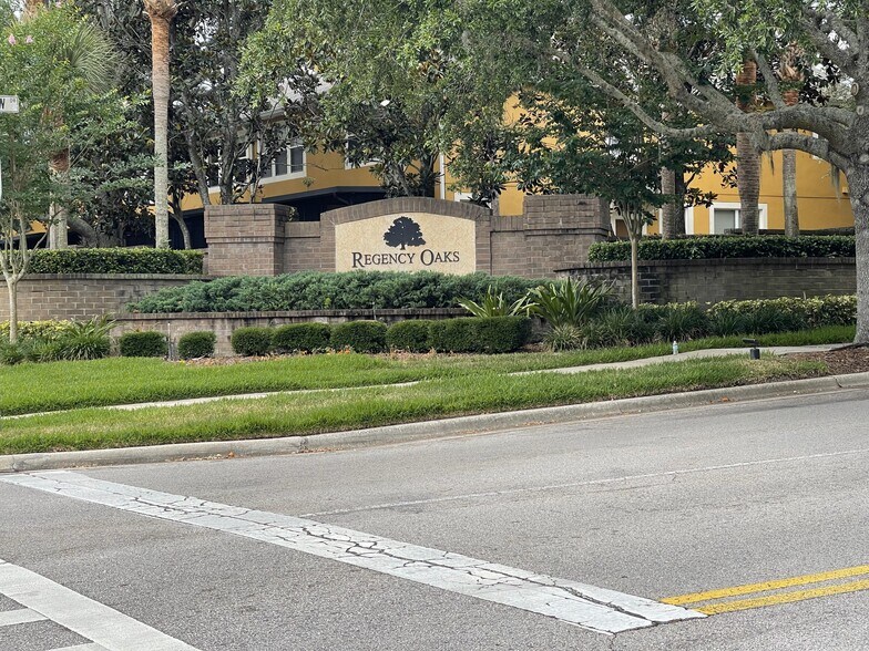 Building Photo - 2451 Stockton Dr