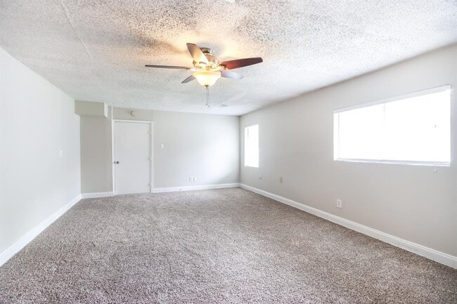 Building Photo - 5210 Greylog Dr