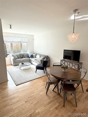 Building Photo - 2700 E Cherry Creek S Dr