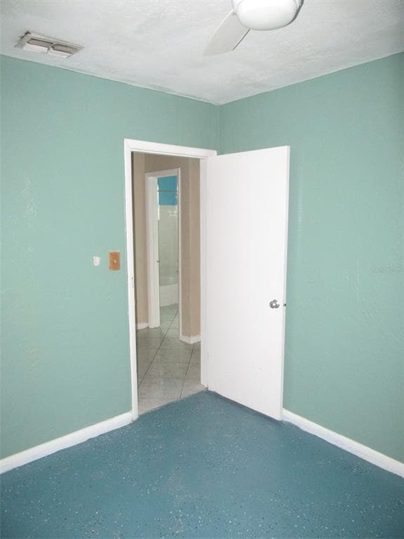 Building Photo - 21267 Gladis Ave