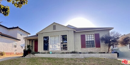 Building Photo - 7311 Dunfield Ave