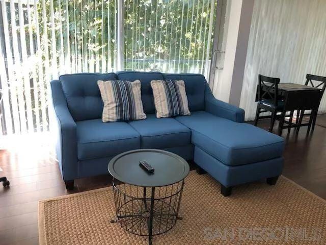 Building Photo - 101 W Market St