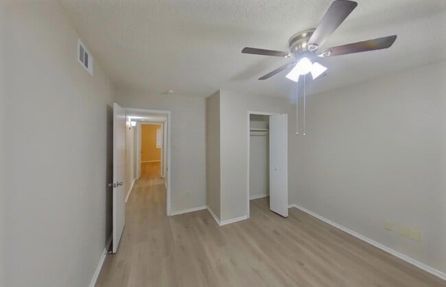 Building Photo - Thoughtfully Designed 3-Bedroom Home for Modern Living