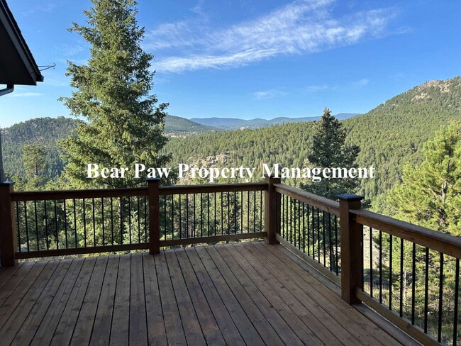 Building Photo - Mountain Retreat with Spectacular Views!!