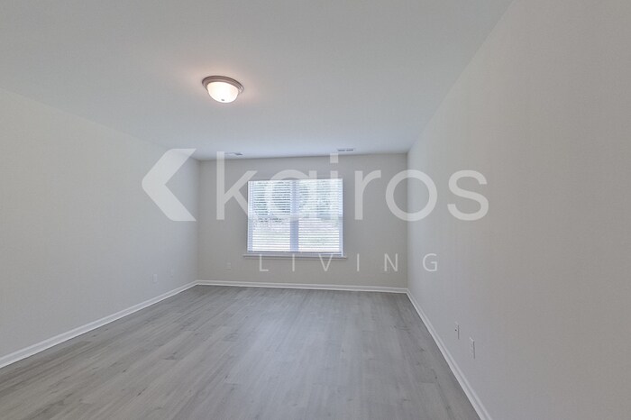 Building Photo - 15 Carrollton Dr