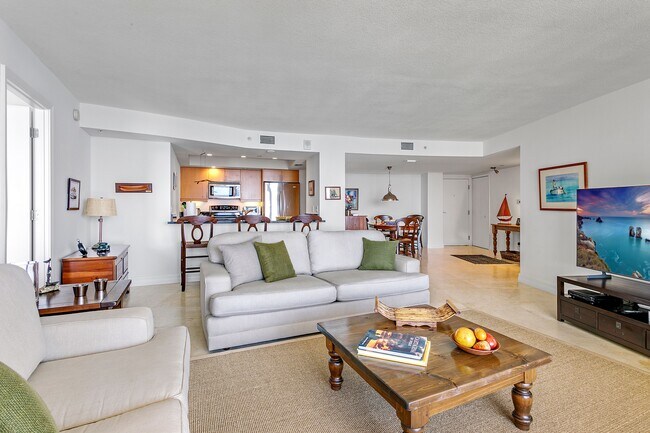 Building Photo - 3000 N Ocean Dr