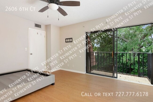Building Photo - 2606 6th Ct