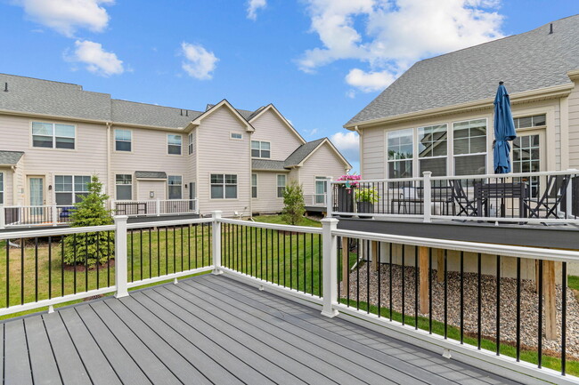 Building Photo - 3093 N Spurway Dr