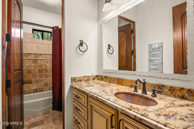 Building Photo - 14317 E Lowden Ct