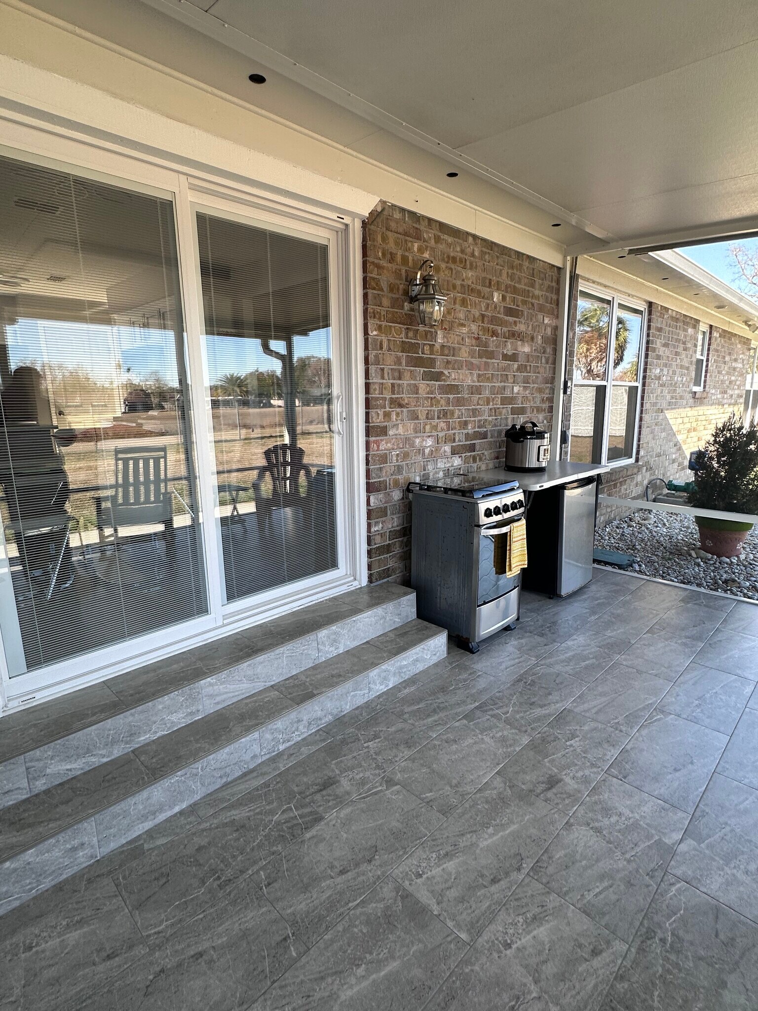 Building Photo - 2371 Kirkwall St