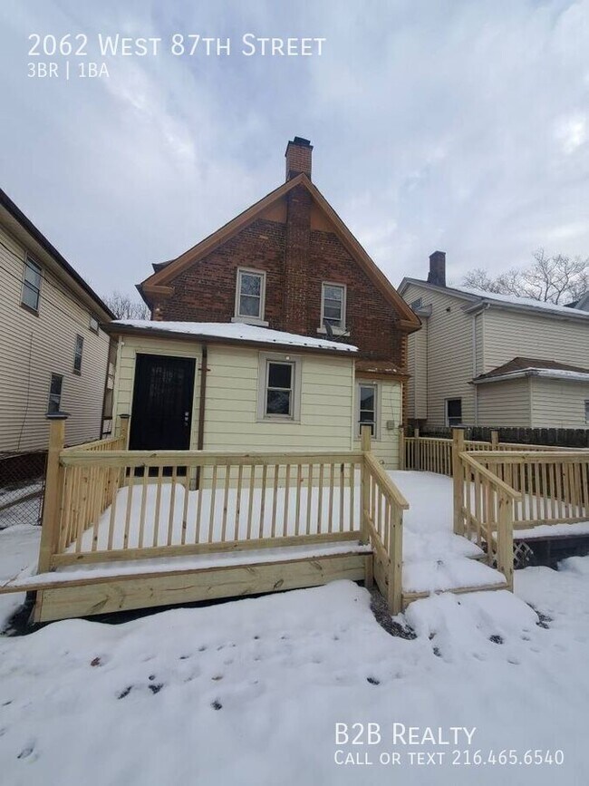 Building Photo - 2062 W 87th St