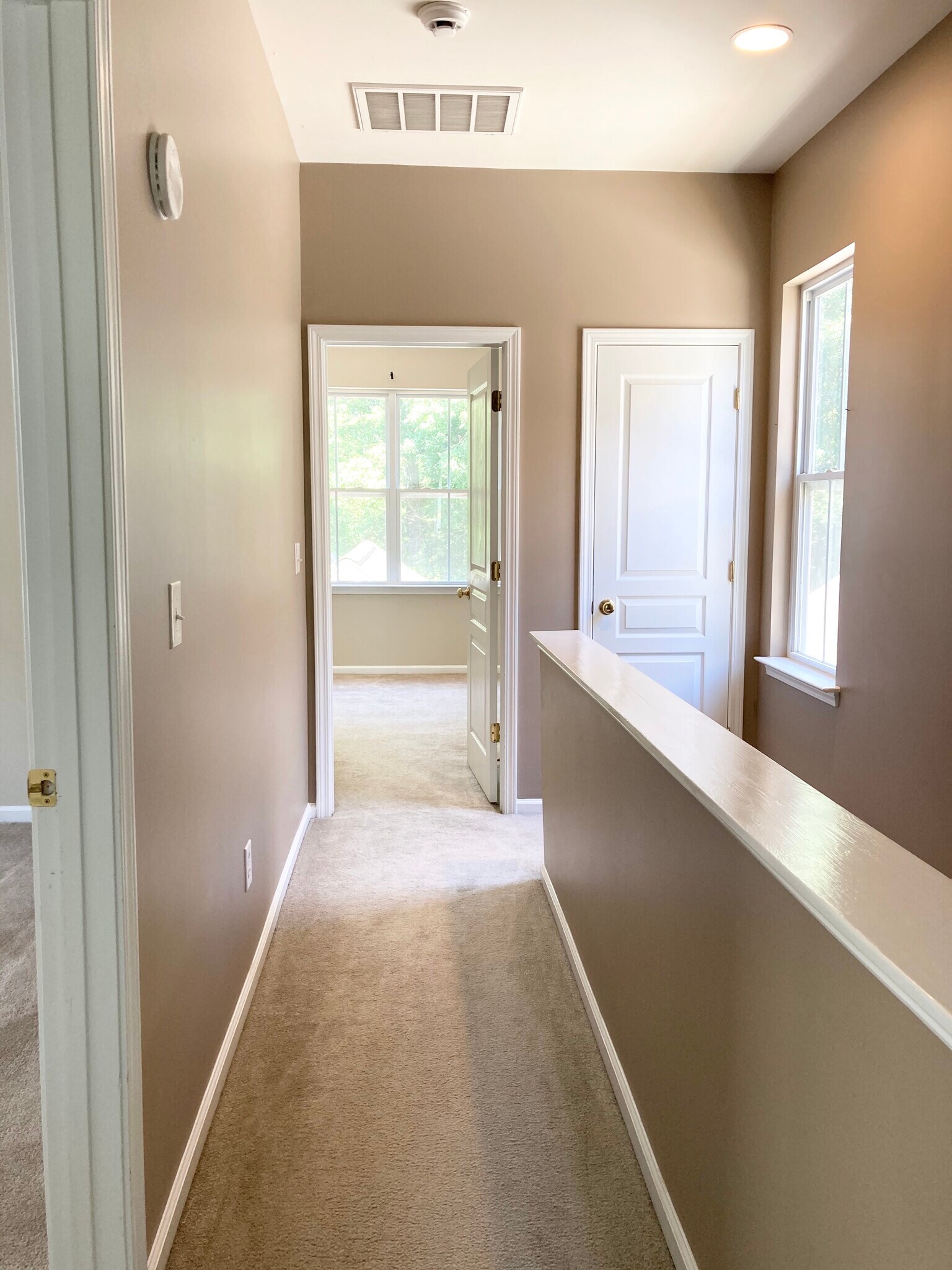 Hallway to bedrooms - 133 Kensington St