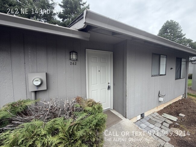 Building Photo - 242 NE 143rd Ave