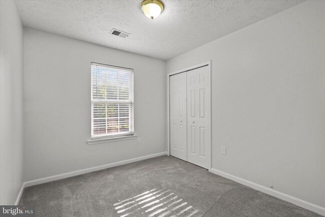 Building Photo - 2230 Community Dr