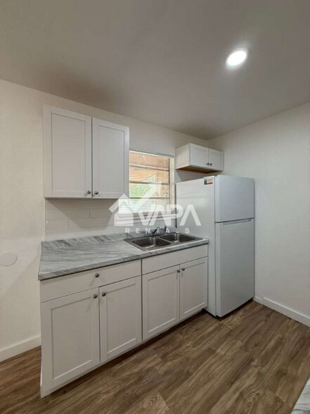 Building Photo - 7831 Gallop Dr