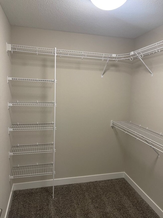 Building Photo - Manchester Townhome Rentals