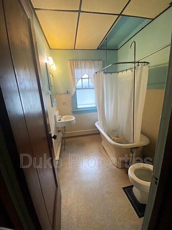 Building Photo - 5 Trenaman St