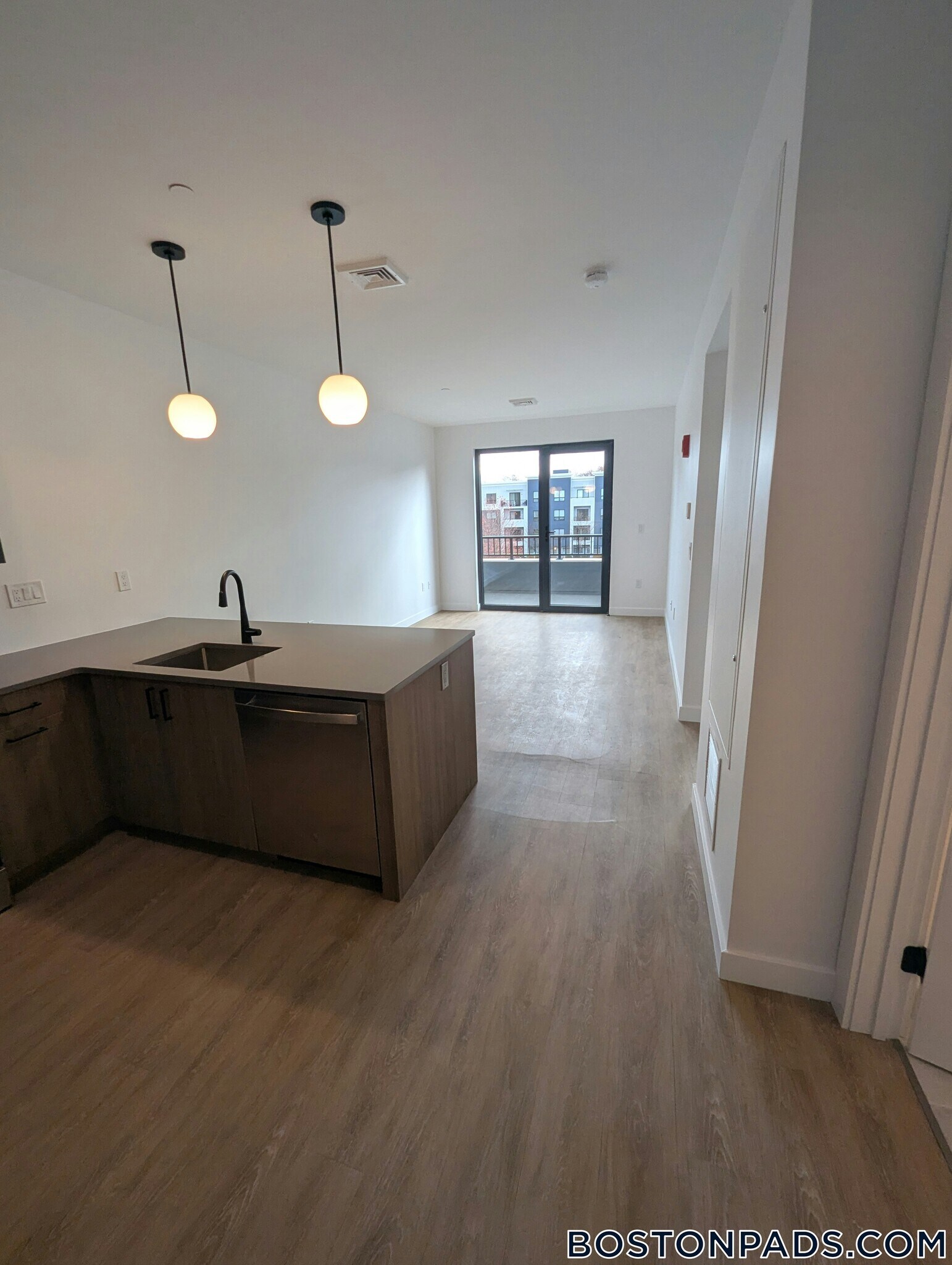 Building Photo - 199 Gardner St