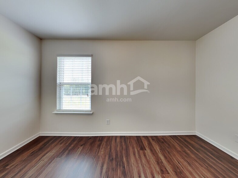 Building Photo - 5888 Odenton Ln