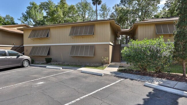 Building Photo - 110 Cypress Woods Ct