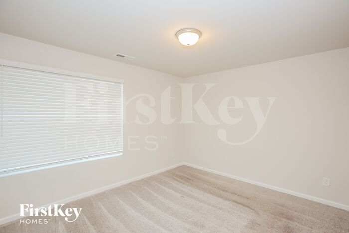 Building Photo - 9632 Hamel St