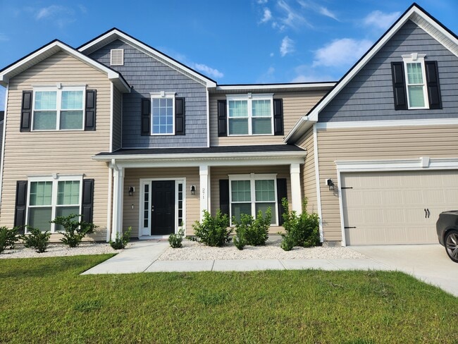 Building Photo - 271 Chestnut Dr