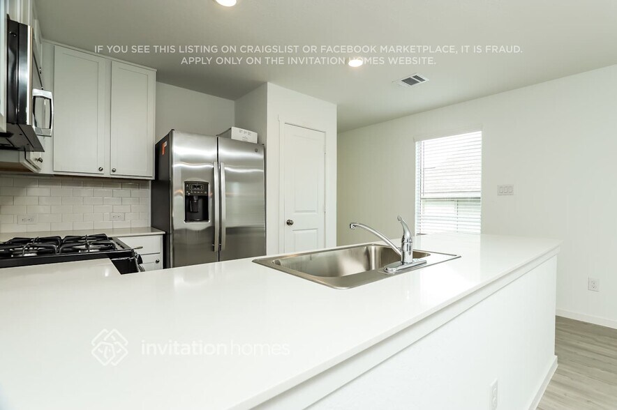 Building Photo - 3414 Rodgers Hl