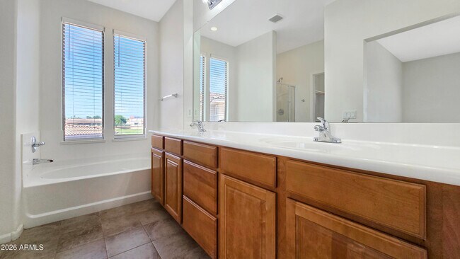Building Photo - 2237 N 135th Dr