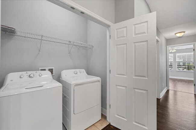 Building Photo - 7826 52nd Terrace E