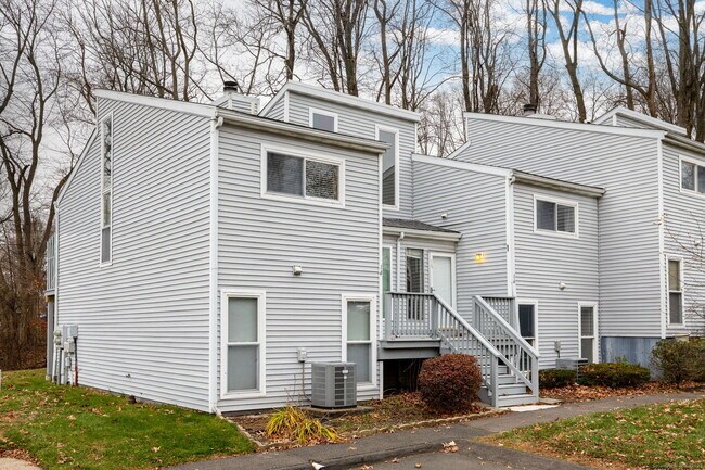 Building Photo - 16 Springdale Rd