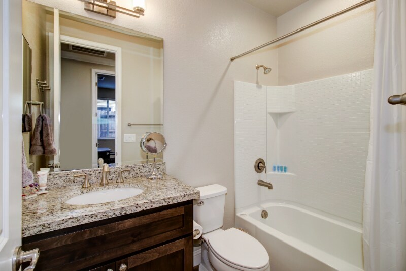 Building Photo - 613 Morning Glory Cir