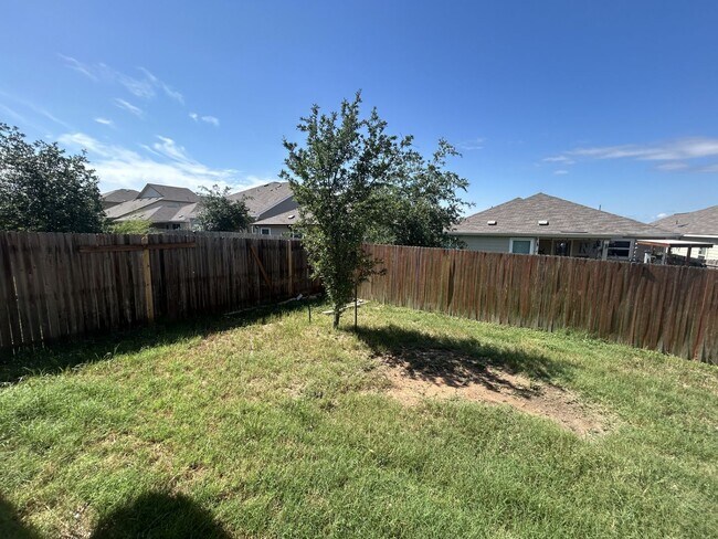 Building Photo - Beautiful 4BED/3BATH House for Rent! Avail...