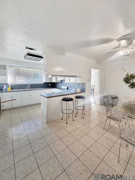 Building Photo - 1945 77th Ave