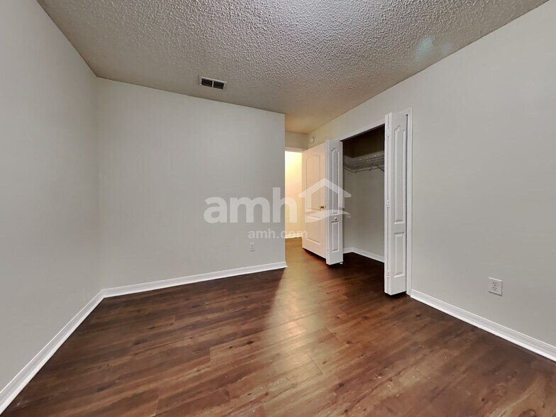 Building Photo - 10157 Rising Mist Ln