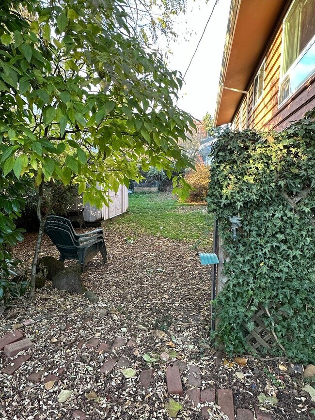 Building Photo - OS 1518